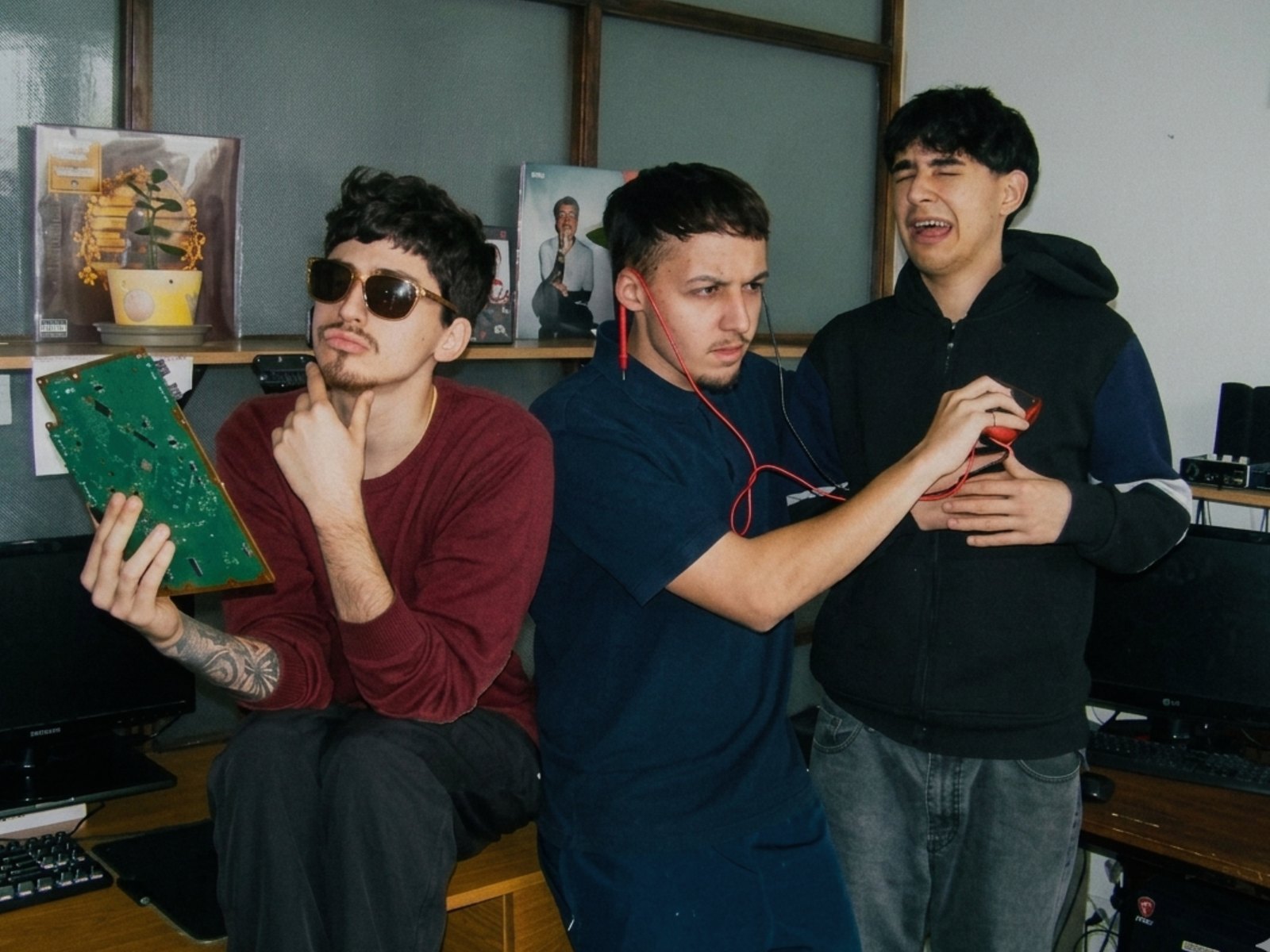 El equipo de Mautica en el taller